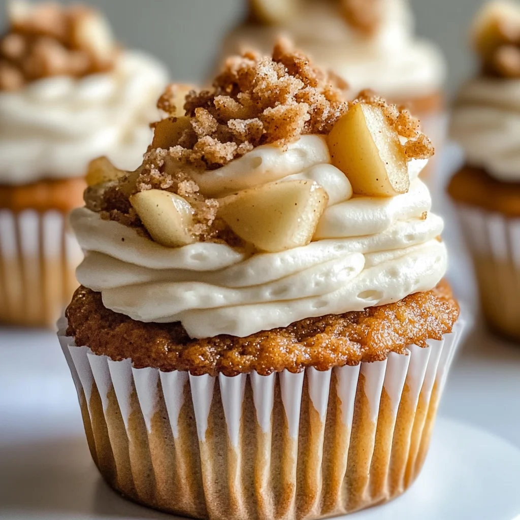 Apple Crisp Cupcakes